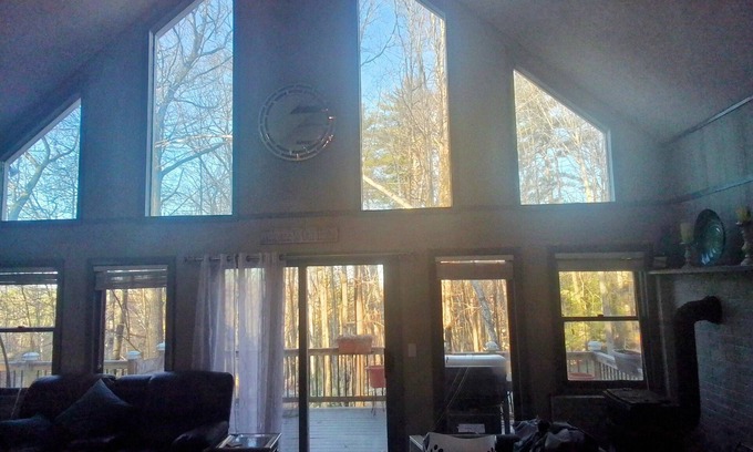 Moultonborough House | Pet friendly home in Moultonboro, NH