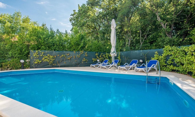 Kornic House | Pet friendly home in Kornic with WiFi