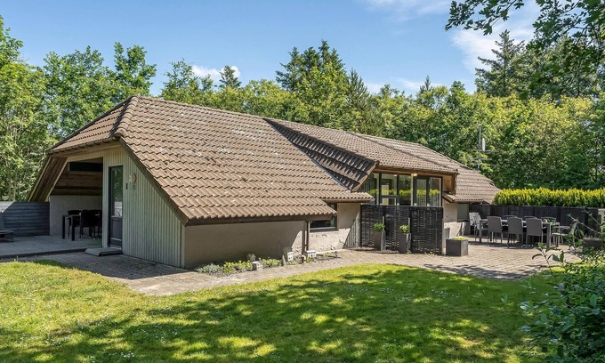 Jegum House | Pet friendly home in Oksbøl with sauna