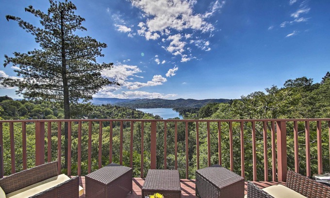 Lake Arrowhead Cottage | Pet-friendly Home: Panoramic Mtn & Lake Views, A/C