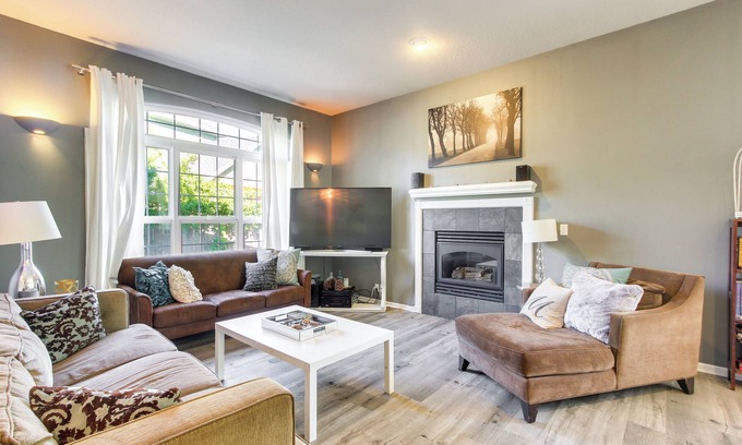 Springfield House | Pet-Friendly Home w/Grill, 2 Mi to Autzen Stadium