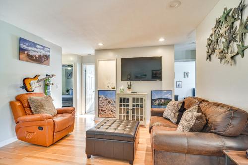 Largo House | Pet-Friendly Home with Pool and BBQ in Largo