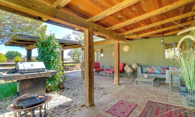 Las Cruces House | Pet-Friendly Las Cruces Home w/Private Pool