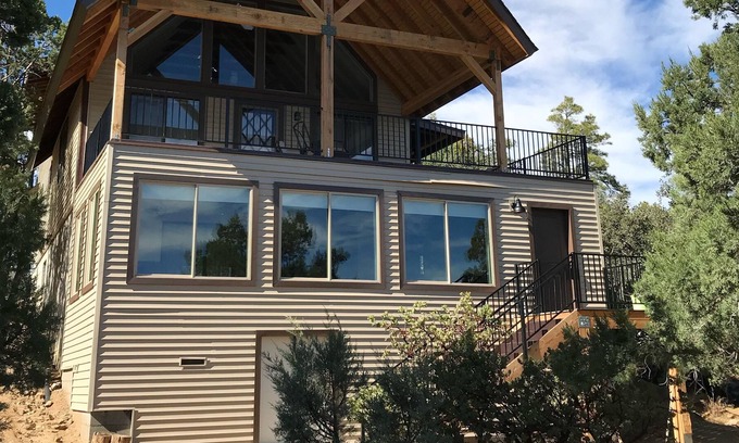 Highland Pines Cabin | Pet-Friendly Mountain Hide-A-Way w/Game & Media Room