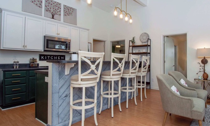 Hillwood House | Pet Friendly | Near DT Nash & Music Row!