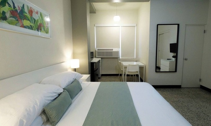 Miramar Apartment | Pet Friendly | Near Old San Juan | Free Parking | AC