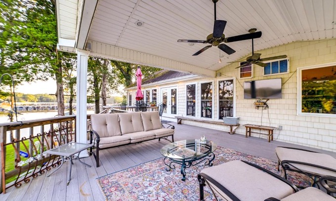 New Concord House | Pet-Friendly New Concord Vacation Rental on Lake!