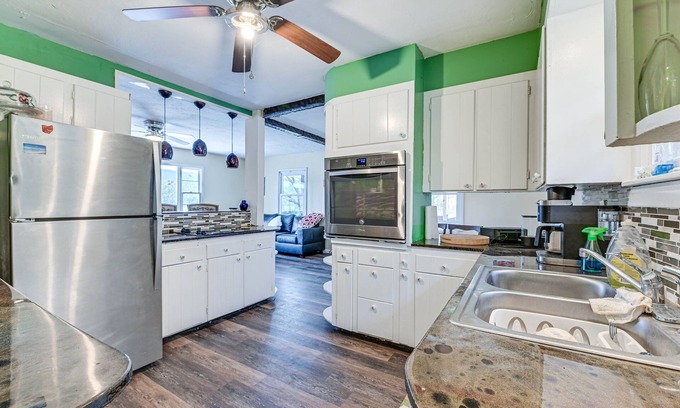Pulteney House | Pet-Friendly New York Escape w/ Deck & Lake Views!