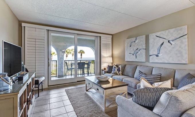 Fernandina Beach Condo | Pet Friendly | Oceanfront View | Stylish 2nd Floor Sea Dunes Villa