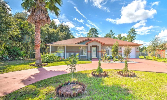 Ocala House | Pet-Friendly Ocala Escape w/Private Pool & Yard!