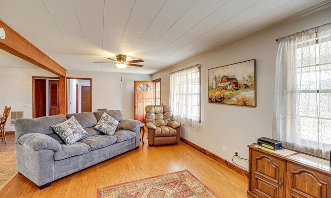 Alco House | Pet-Friendly Onia Vacation Rental w/Private Deck!
