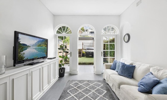 Paddington House | Pet Friendly Paddo Terrace