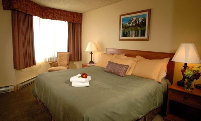 Crested Butte Apartment | Pet-Friendly Pitkin 2 Bedroom Suite | Grand Lodge