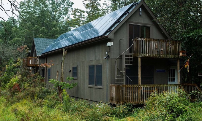 Naples House | PET FRIENDLY Private House with pond view
