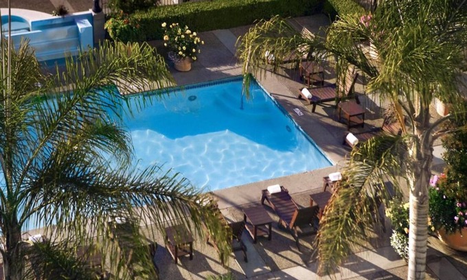 Redwood Shores House | Pet-friendly Property! Three Comfortable Units with Scenic Views, Outdoor Pool!