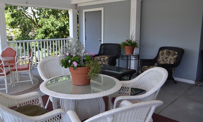 Morehead City Apartment | Pet-Friendly Suites with a small fee, short walk to Beaufort Waterfront