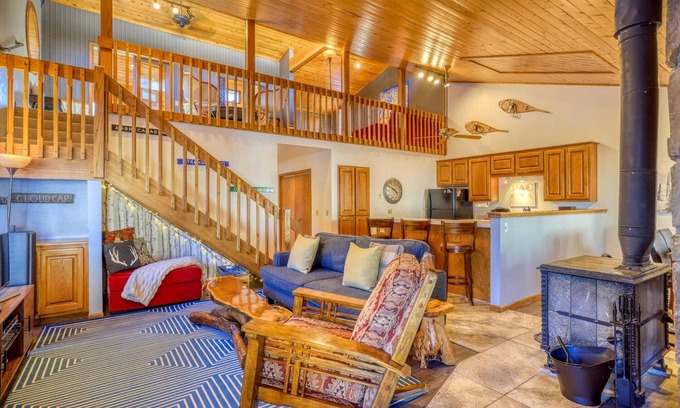 Pagosa Springs House | Pet Friendly Tranquility Near The Lake