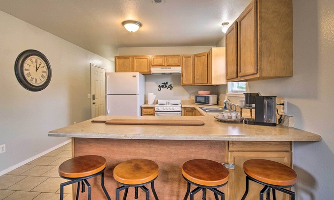 West Plains House | Pet-Friendly West Plains Home Near Downtown!