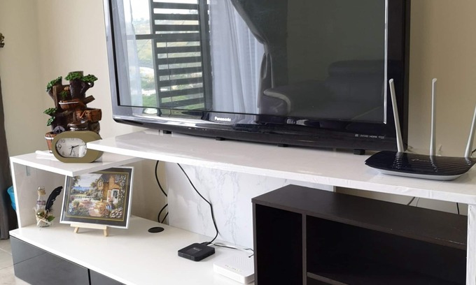 Kampung Pasir Condo | Petalz Residence Luxury Resort-Style Condominium