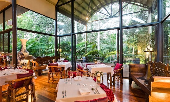 North Tamborine Hotel | Pethers Rainforest Retreat