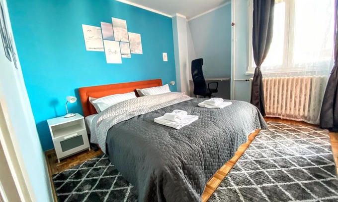 Dorcol Apartment | Peti