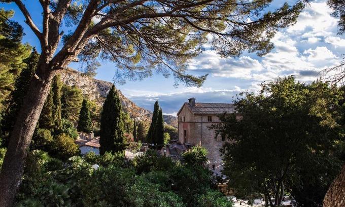 Alcudia Hotel | Petit Hotel Hostatgeria La Victoria