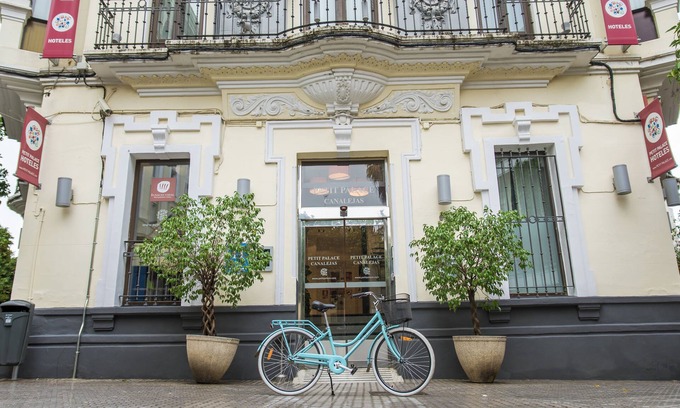 Museo Hotel | Petit Palace Sevilla Canalejas