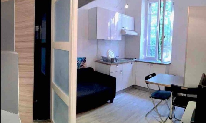 Lalande-Grand Selve Apartment | Petit studio bien placé jardin et parking gratuit