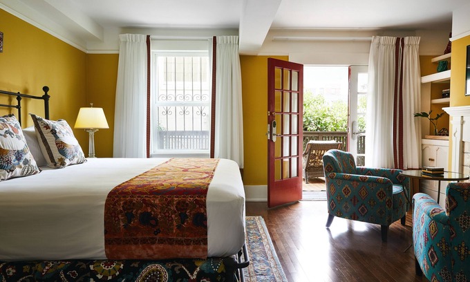 Lower Nob Hill Hotel | Petite Auberge