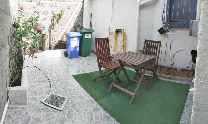 Bobigny House | Petite Maison a Drancy a Côté du Métro