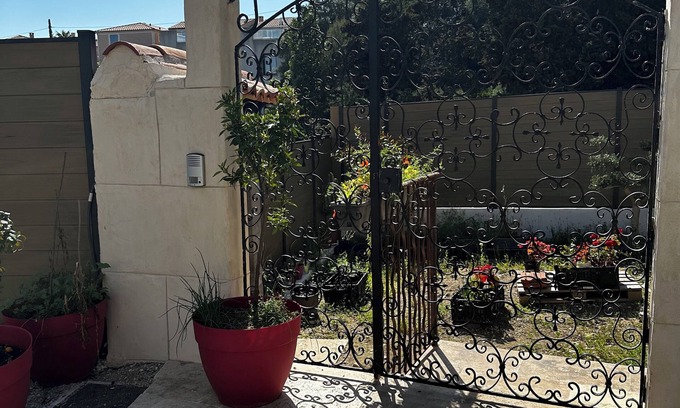 Saint Antoine House | Petite Maison Charmante et Calme Nice