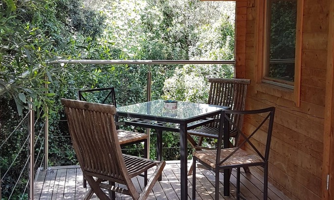 Saint-Cyr-sur-Mer Ski Chalet | Petite Maison Avec Jardin et Piscine en Provence