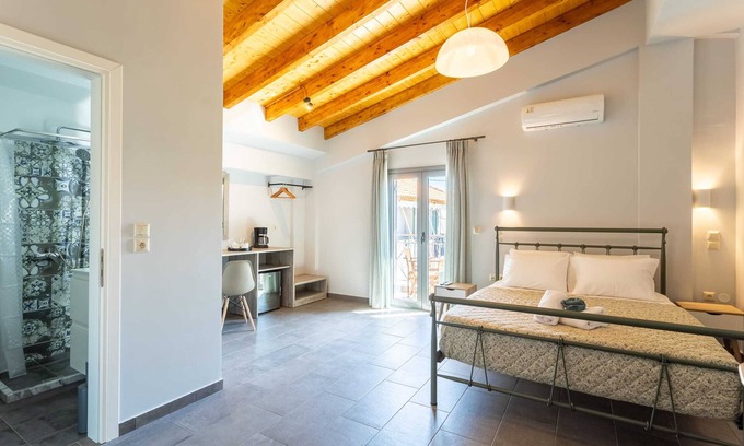 Lepreo Condo | Petrino Serene Nest - Cozy Hideaway