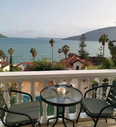 Herceg Novi Apartment | Petrovic house