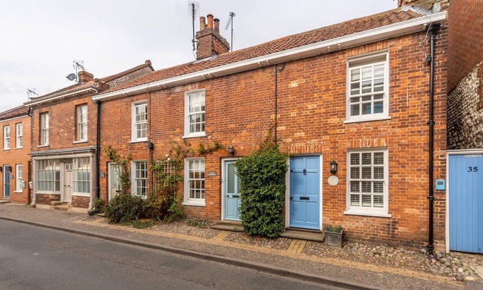 Burnham Market Cottage | Petts Cottage, Burnham Market, Norfolk