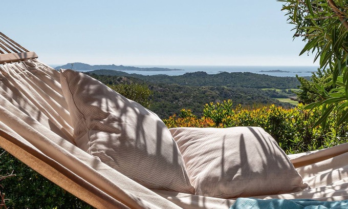 Cala di Volpe House | Pevero Retreat: Between Golf and the Sea
