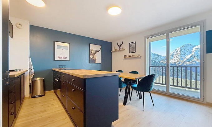 Peyragudes Apartment | PEYRAGUDES -Peyresourde renovated flat, sheets, towels, end of stay cleaning included