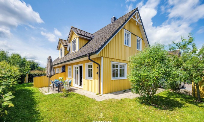Kronsgaard House | Pfefferminza - fireplace, Finnish sauna, shower, terrace, dryer, parking space