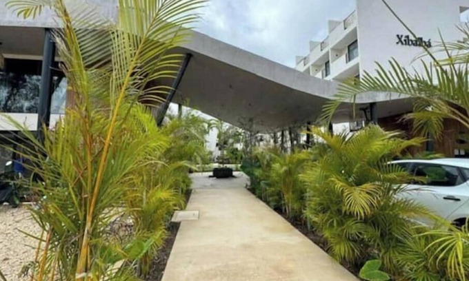 La Veleta Apartment | PH Emerald & Private Jacuzzi & Beach Club Access