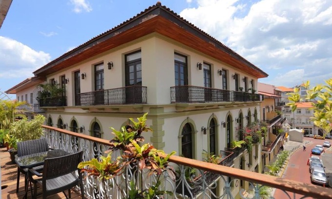 Casco Viejo Apartment | Ph Jerónimo - Lindo Apartamento de 1Hab con balcón y vista a la ciudad