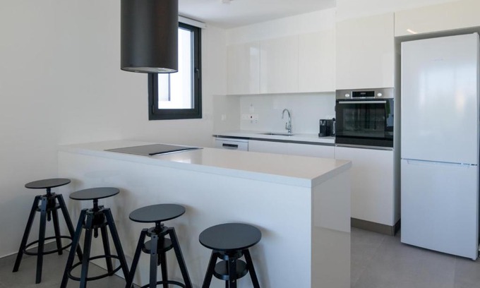 Aglantzia Apartment | Phaedrus Living White Hills Suites Panoramic View