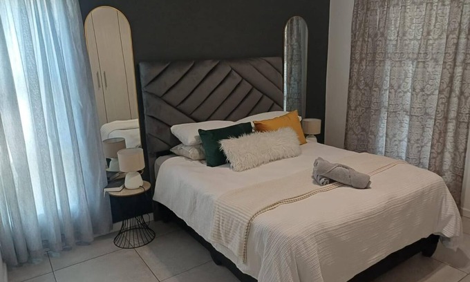 Germiston Apartment | Phenomenal 2-bedroom apartment in Germiston