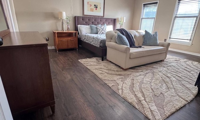 Cordova House | Phenomenal 4 Bedroom Home - The Ultimate Retreat.