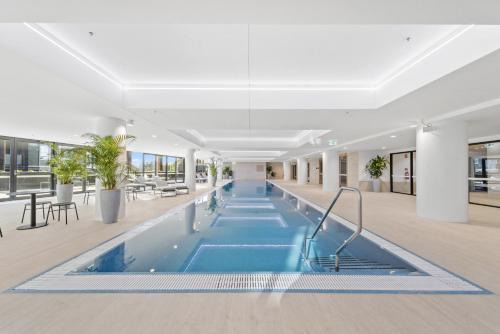 Phillip Apartment | Phillip 2-Bed: Chic Interiors Amazing Amenities