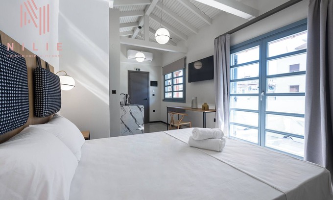 Thessaloniki City Centre Apartment | Phìlus Nilie Hospitality MGMT