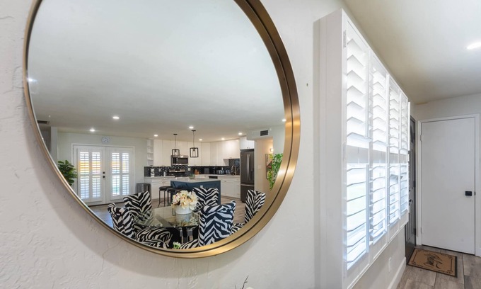 Paradise Valley Oasis House | Phoenix 4 BDR Home With Outdoor Entertainment