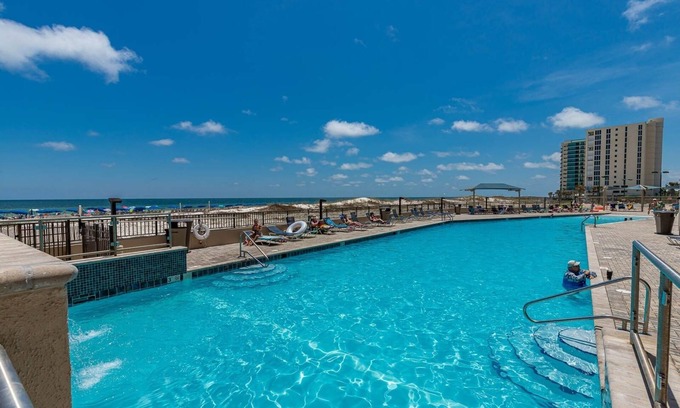 Orange Beach East Condo | Phoenix X 410 3 Bedroom Condo