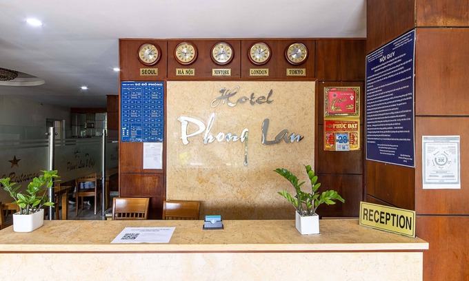 District 9 Hotel | Phong Lan 2 Hotel
