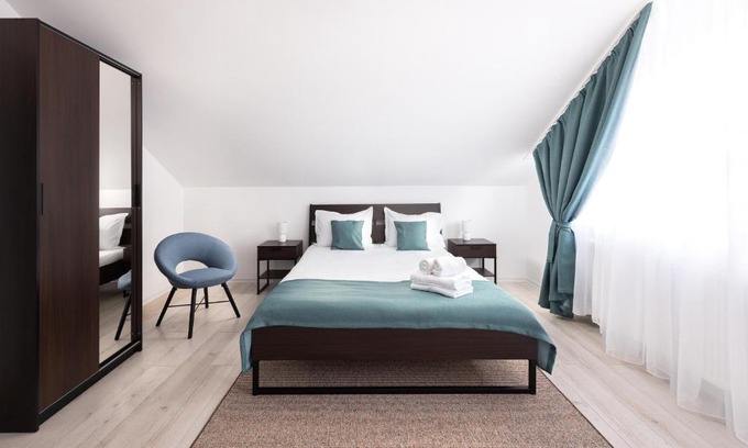 Dumbravita Apartment | Photographer Loft