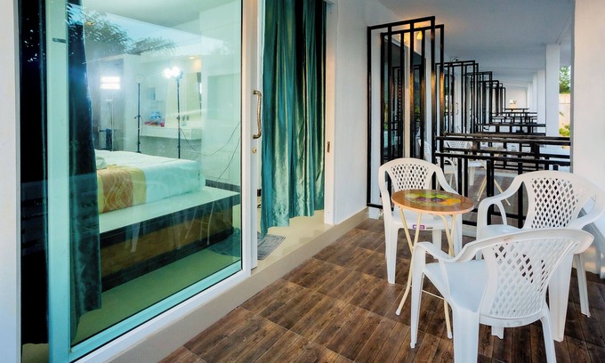 Ko Lanta Hotel | PhuLanta Resort